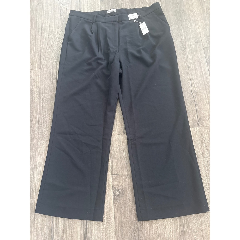 Abercrombie & Fitch Sloane Ultra High Rise Wide Leg Tailored Pant Black 36L NWT